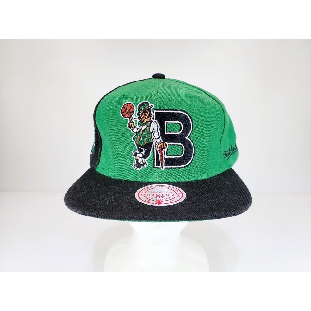 Mitchell & Ness Boston Celtics Snapback Hat Split Green Black Lucky Leprechaun